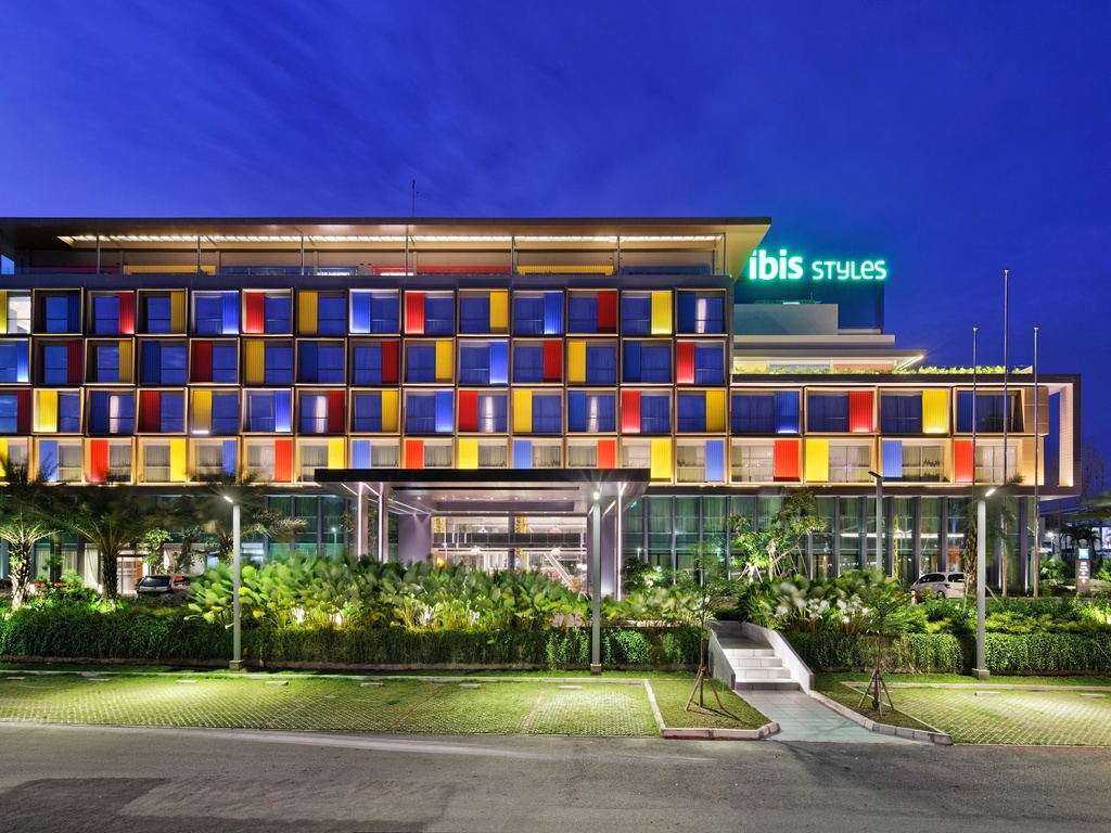 ibis Styles Батам Нагоя - Image 4