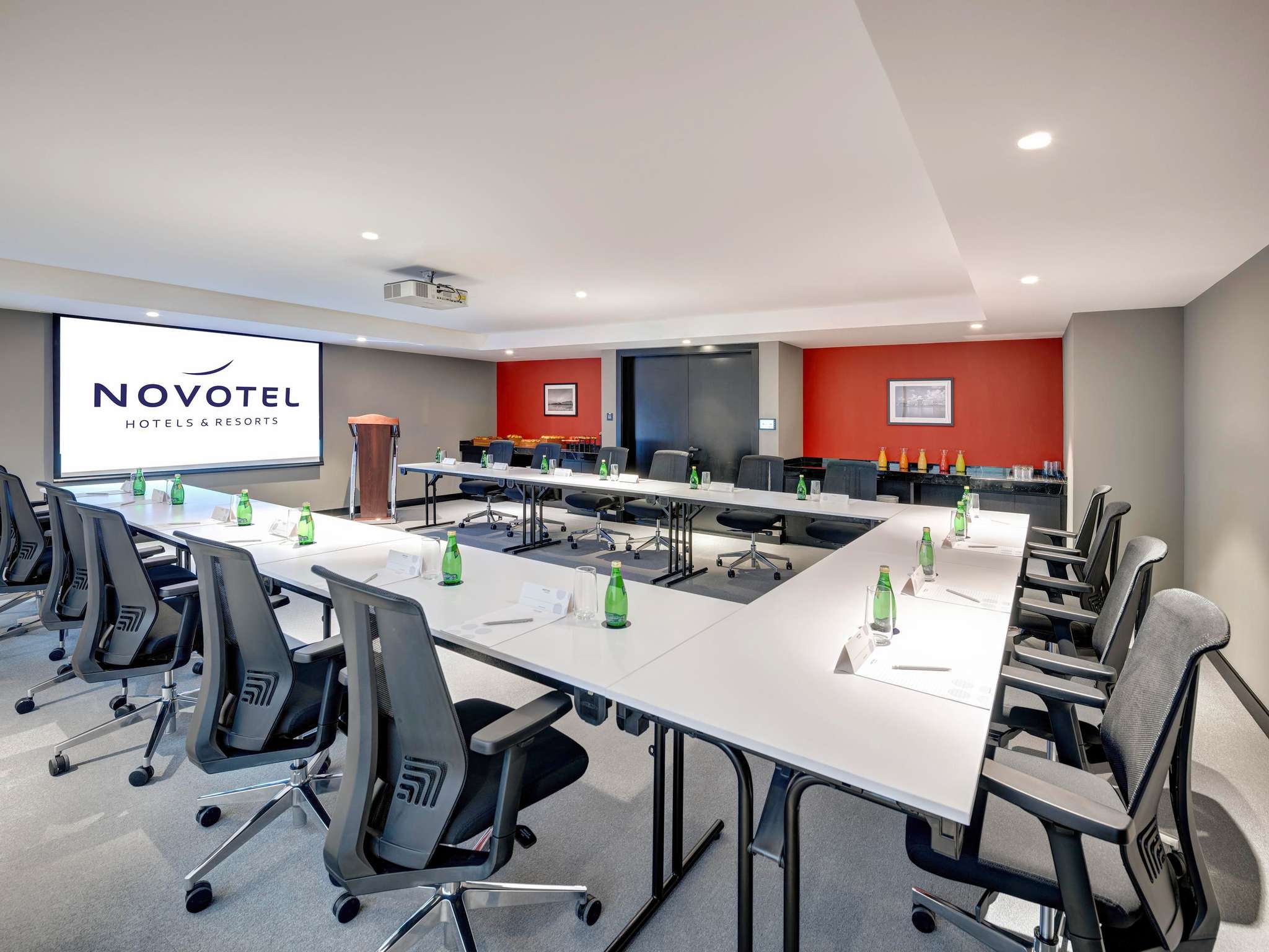 Photo - Novotel Sharjah Expo Centre