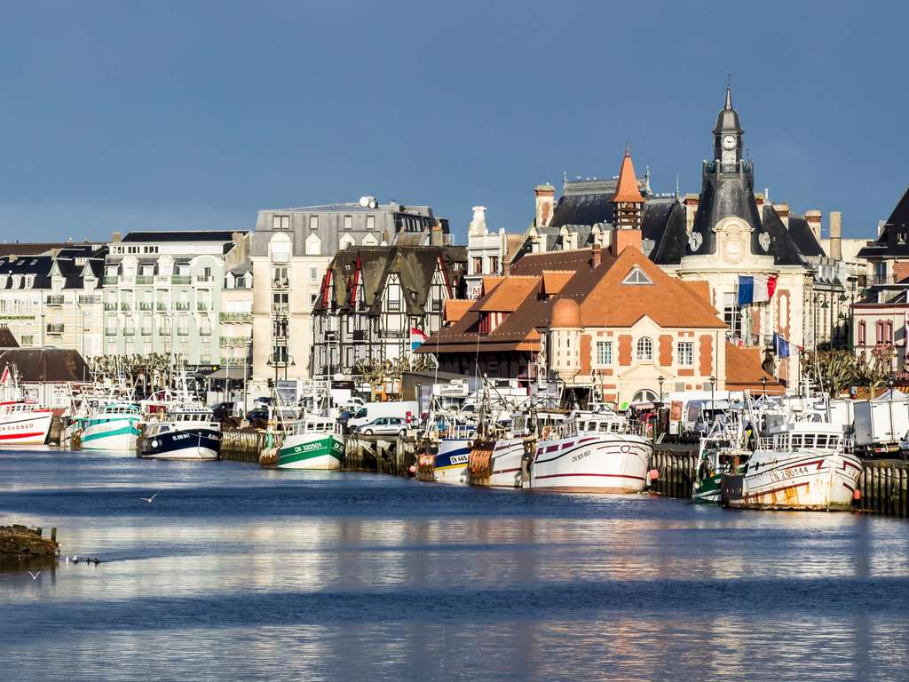 Hotel Mercure Trouville Sur Mer - Image 2