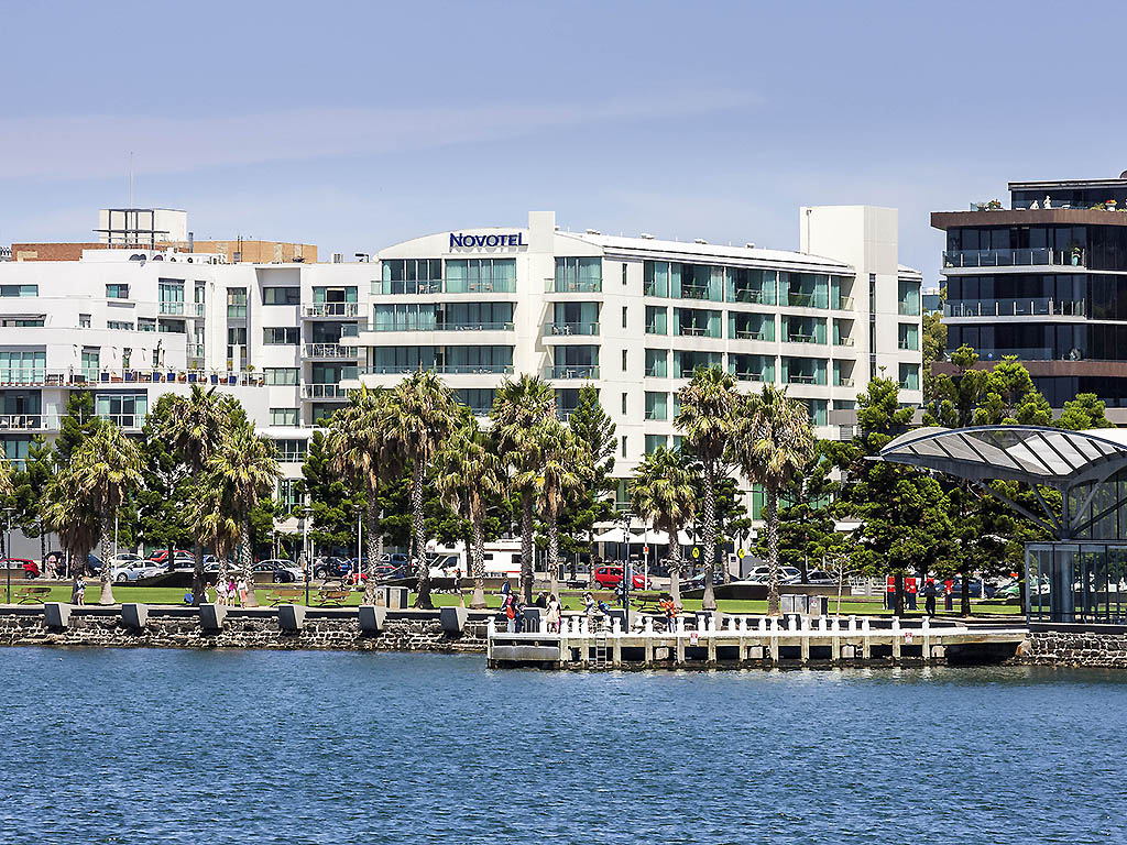 Novotel Geelong - Image 1