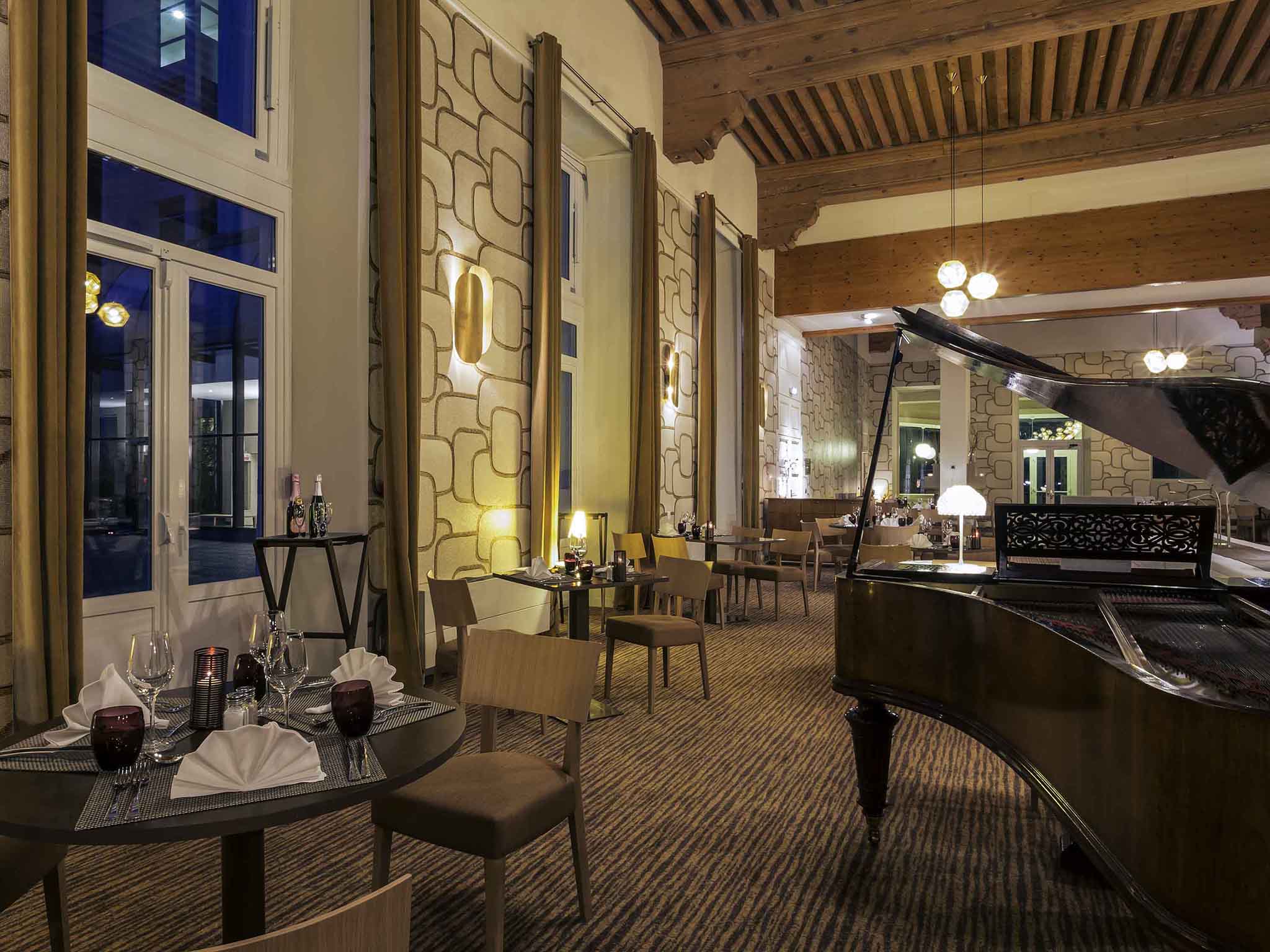 Hotel In Brides Les Bains Hotel Mercure Brides Les Bains Grand