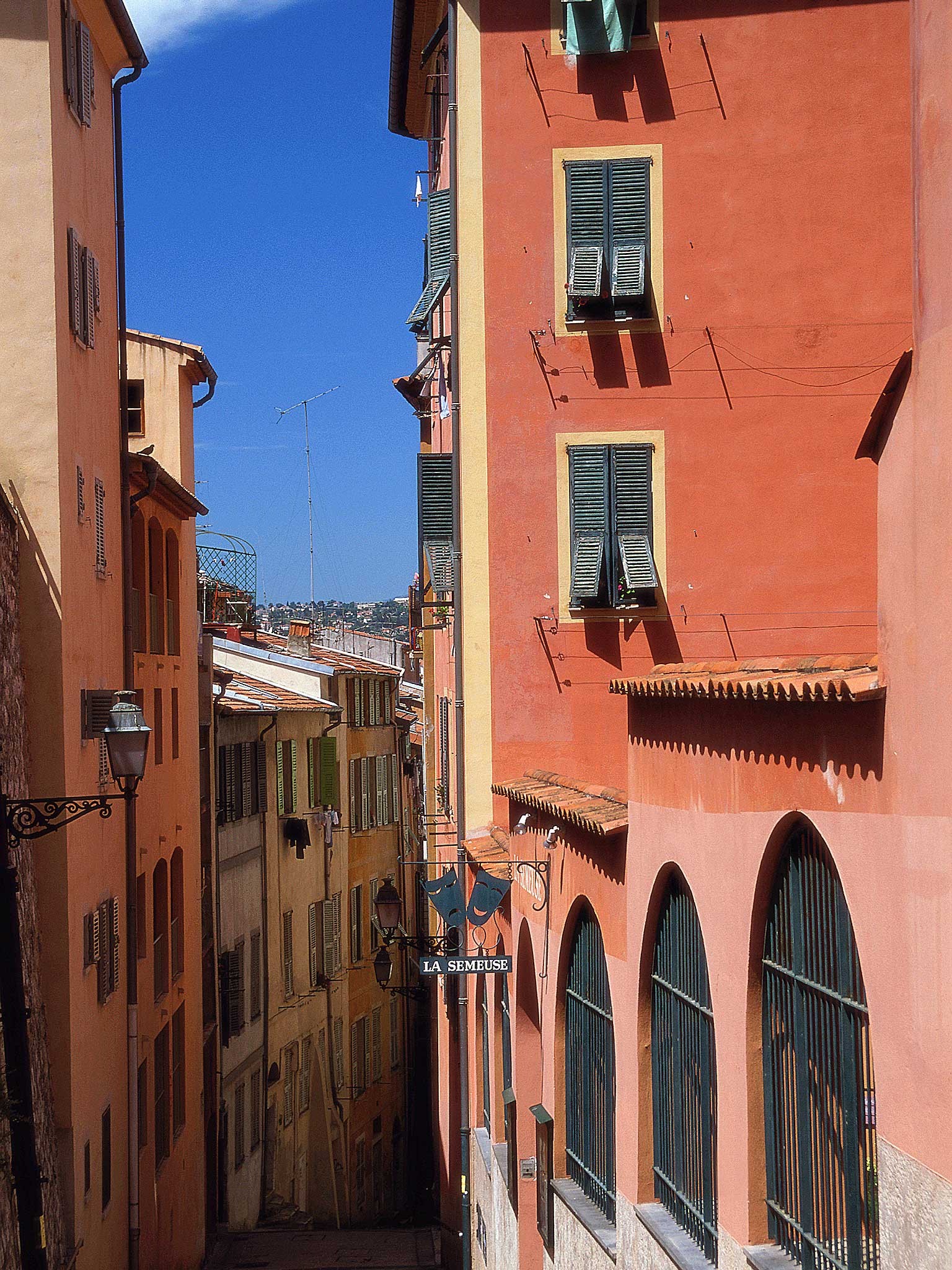 Photo - Ibis Styles Nice Centre Gare
