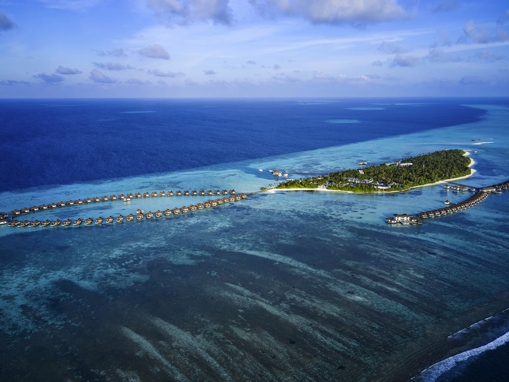 Pullman Maldives Maamutaa Resort - Image 1