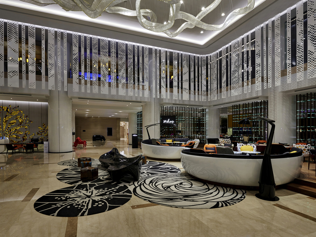 Pullman Kuala Lumpur City Centre Hotel and Residences