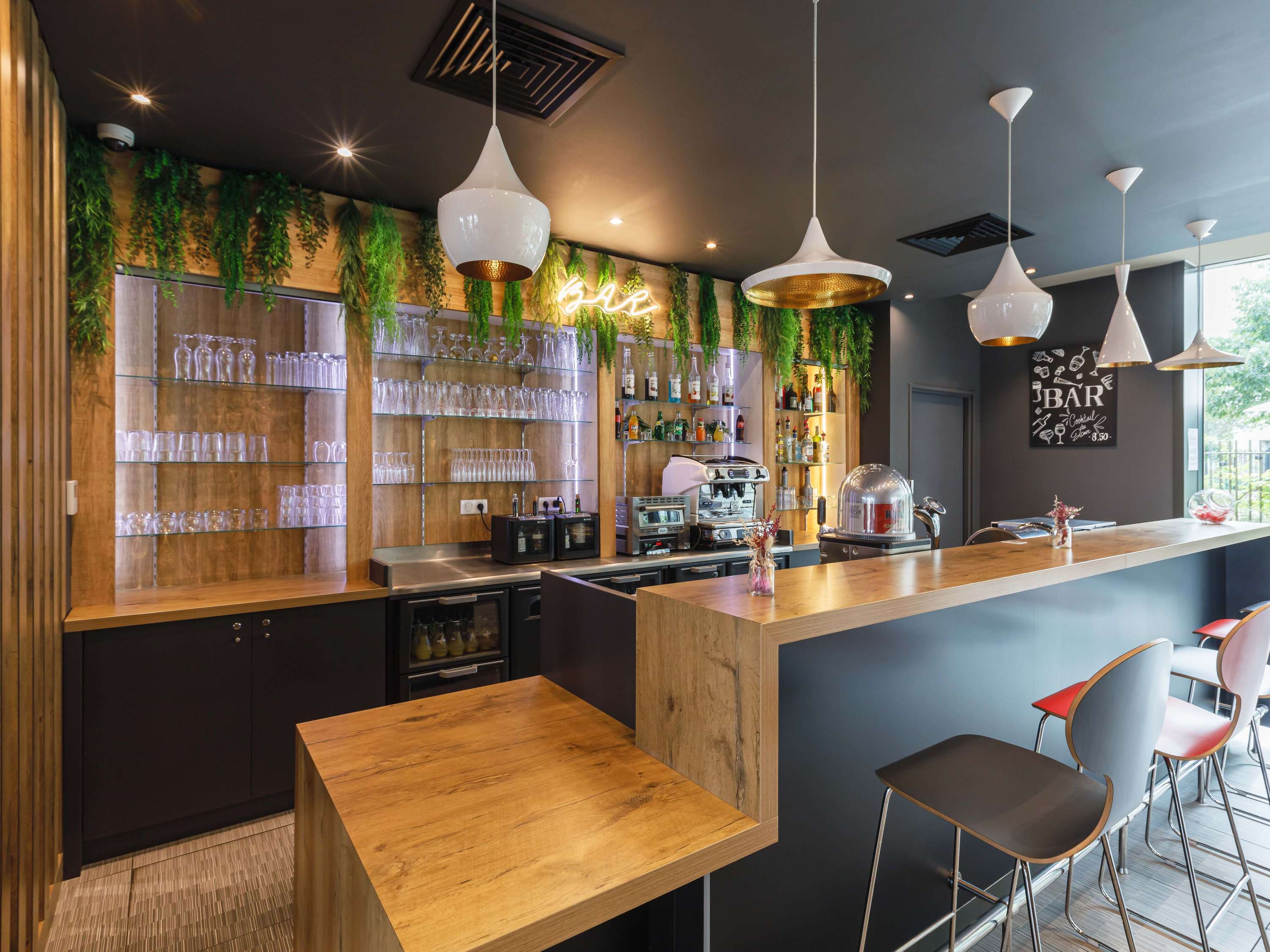 宜必思里昂卡雷德索伊酒店