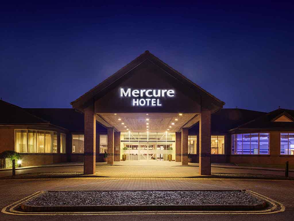 Mercure Daventry Court Hotel - Image 3