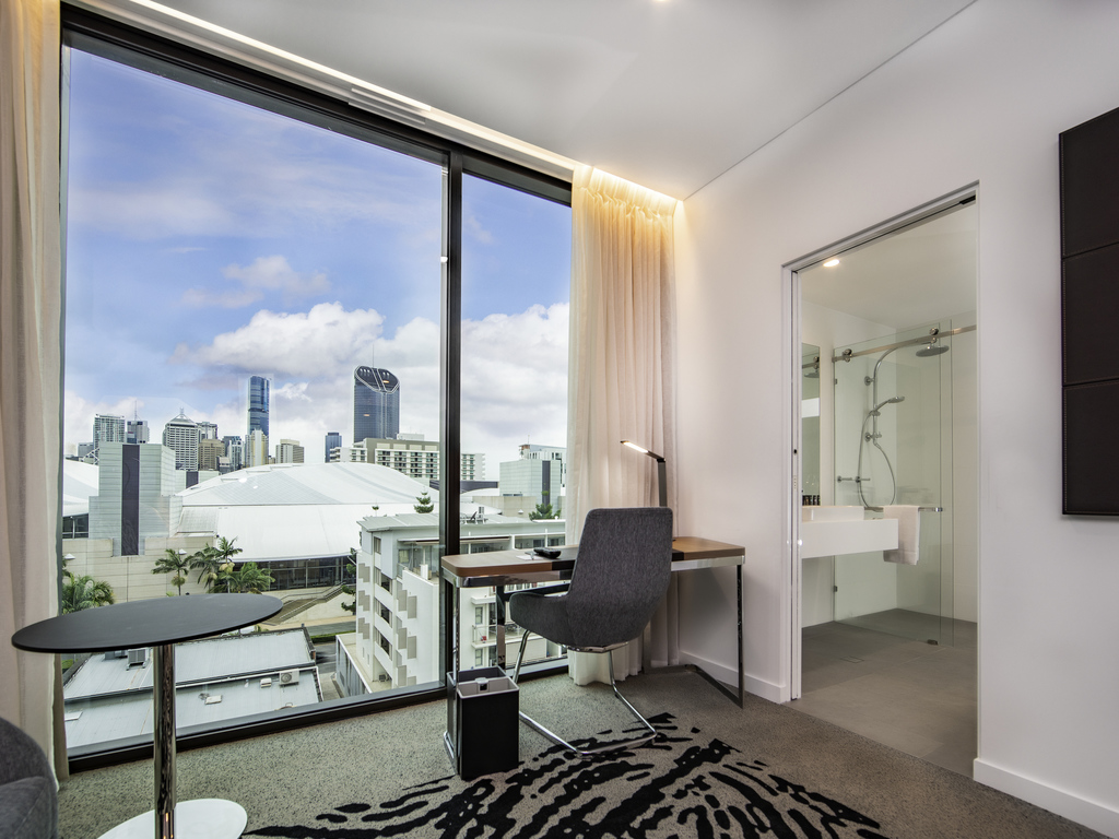 Photo - Novotel Brisbane South Bank