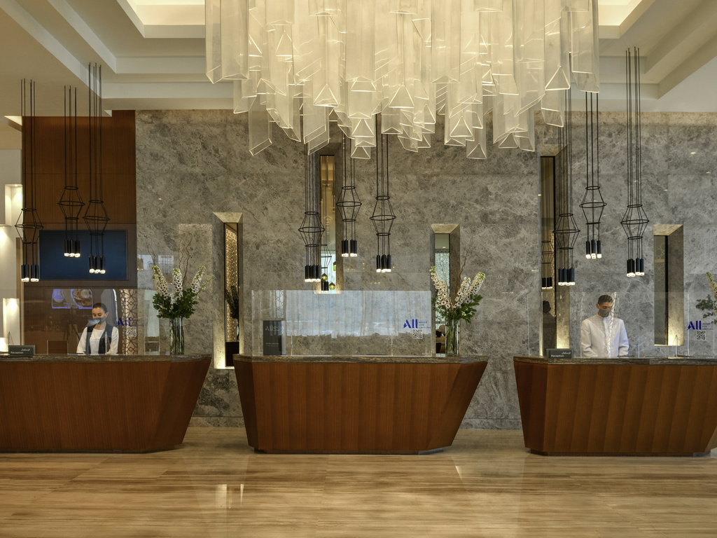 Grand Mercure Hotel and Residences Dubai Airport - Image 2