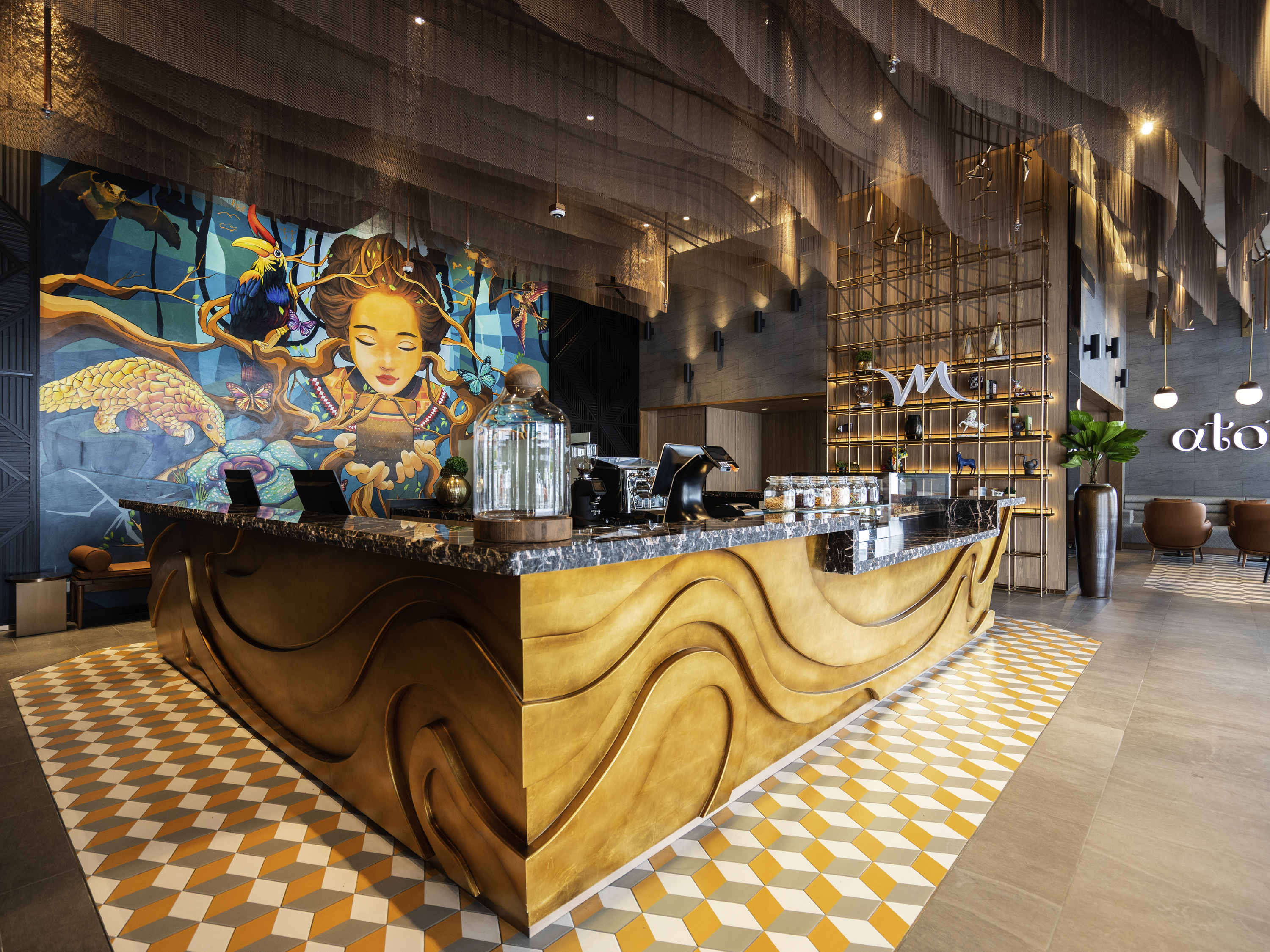 美里市中心美居酒店