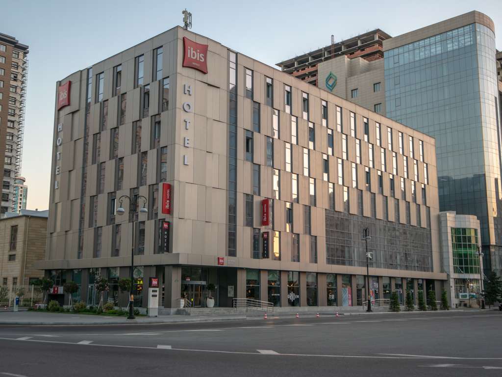 ibis Baku City - Image 2