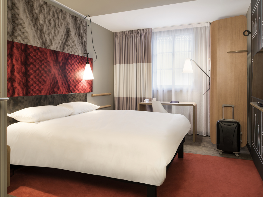 Hotel In Saint Germain En Laye Ibis Saint Germain En Laye Centre All