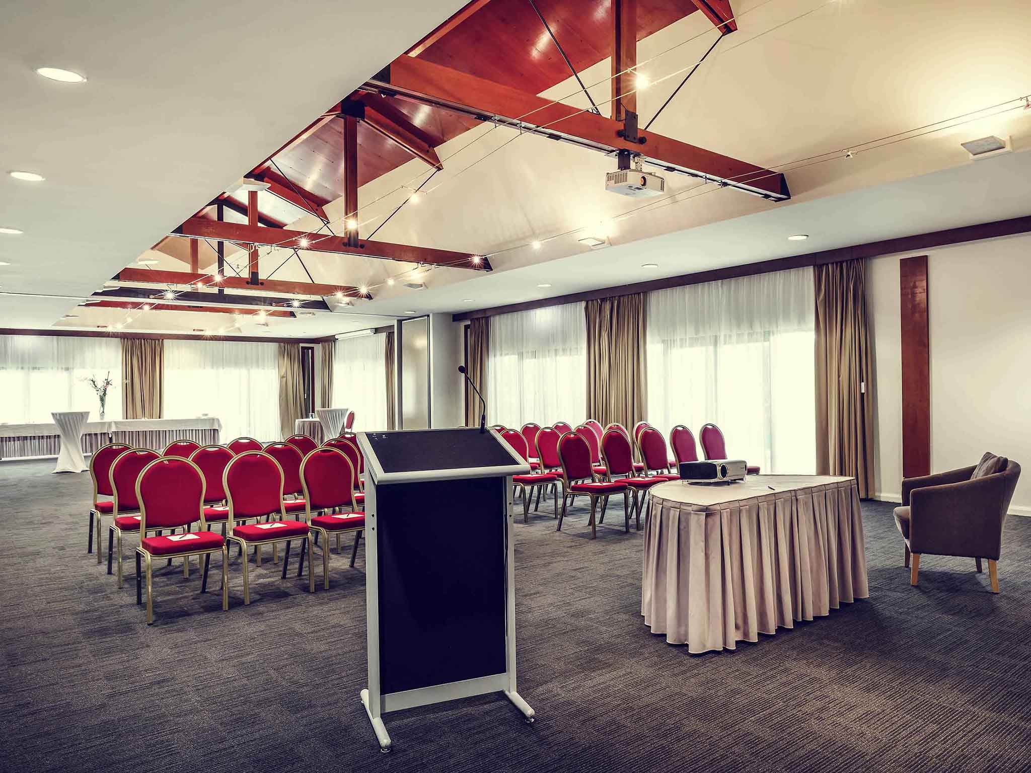 Hotel In Darwin Mercure Darwin Airport Resort Accor