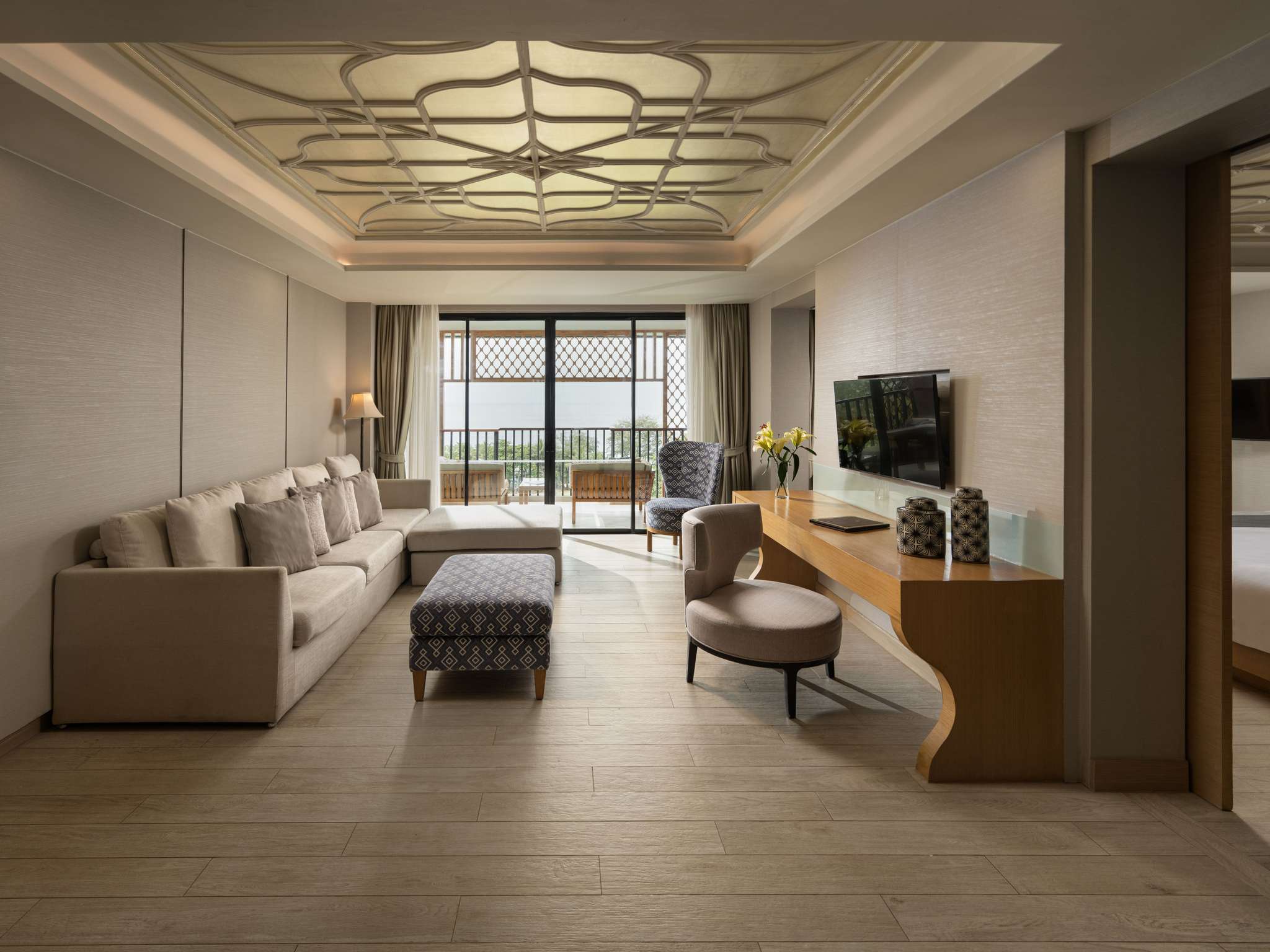 Avista grande karon отель. Avista grande phuket karon mgallery hotel collection 5*. Avista grande karon отель. Avista grande phuket karon m gallery by sofitel 4*. Avista grande phuket karon resort & spa 5*.