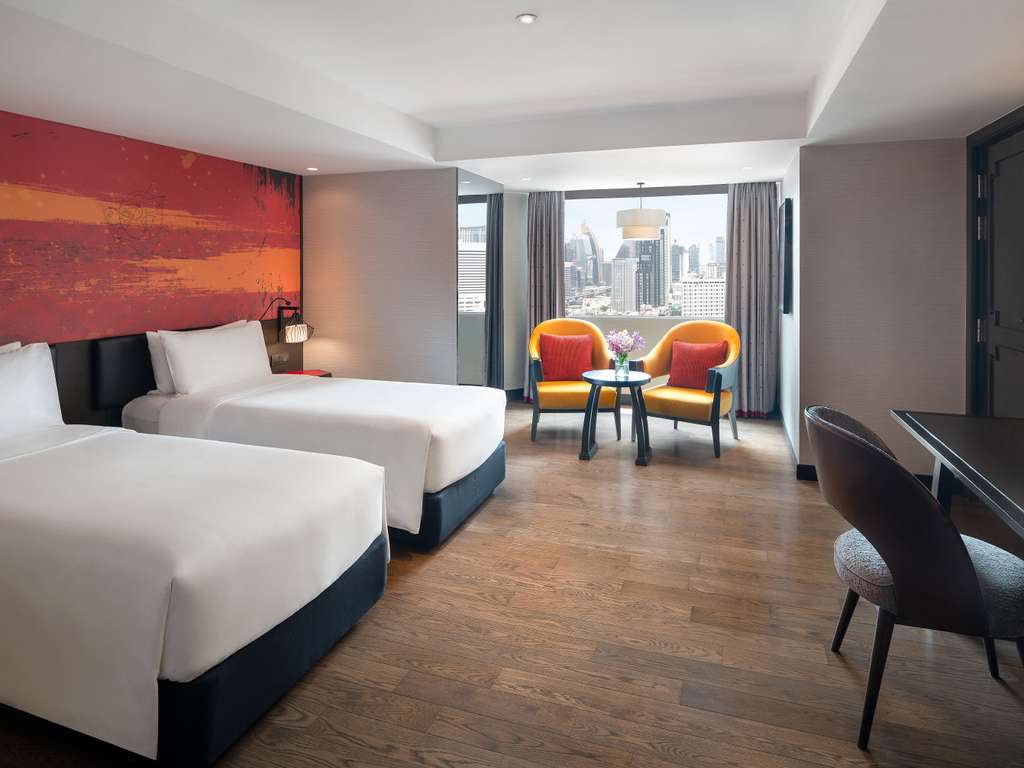 Mercure Bangkok Sukhumvit 11 — 11/14