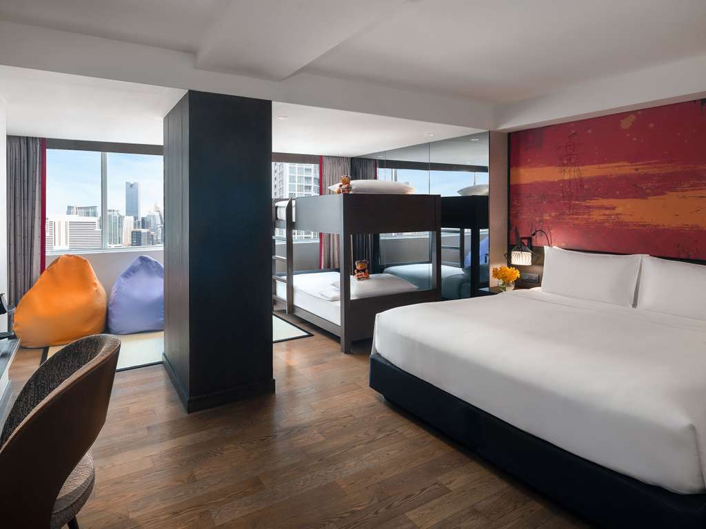 Mercure Bangkok Sukhumvit 11 — 12/14
