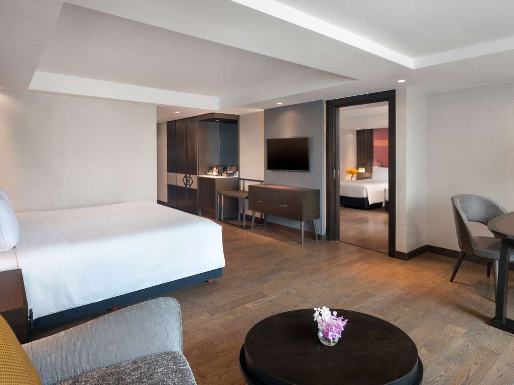 Chambre Privilège avec lit King size et accès au salon — photo 2