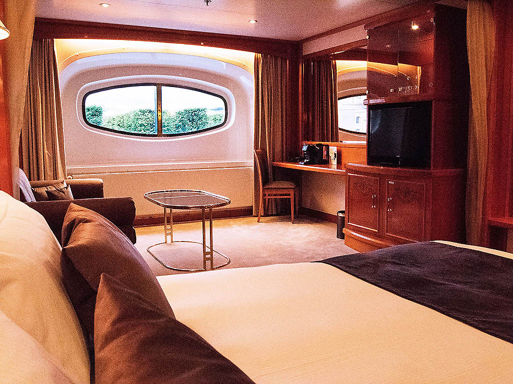 sunborn london yacht hotel rooms