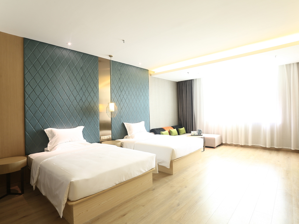 ibis Styles Xiamen Zhongshan Rd Walking Street Hotel - Image 4