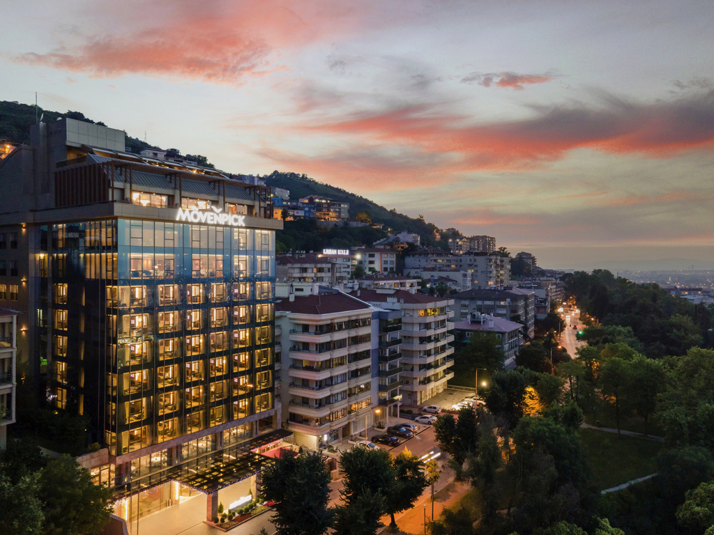 Mövenpick Bursa Hotel and Thermal Spa - Image 1