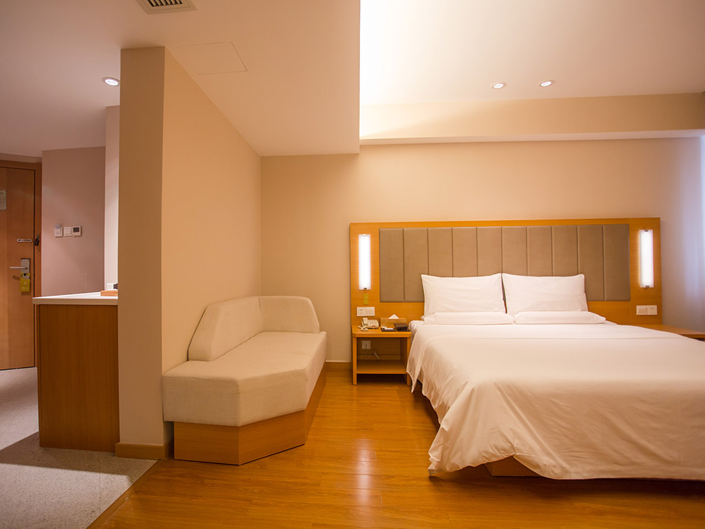 HotelPhoto2