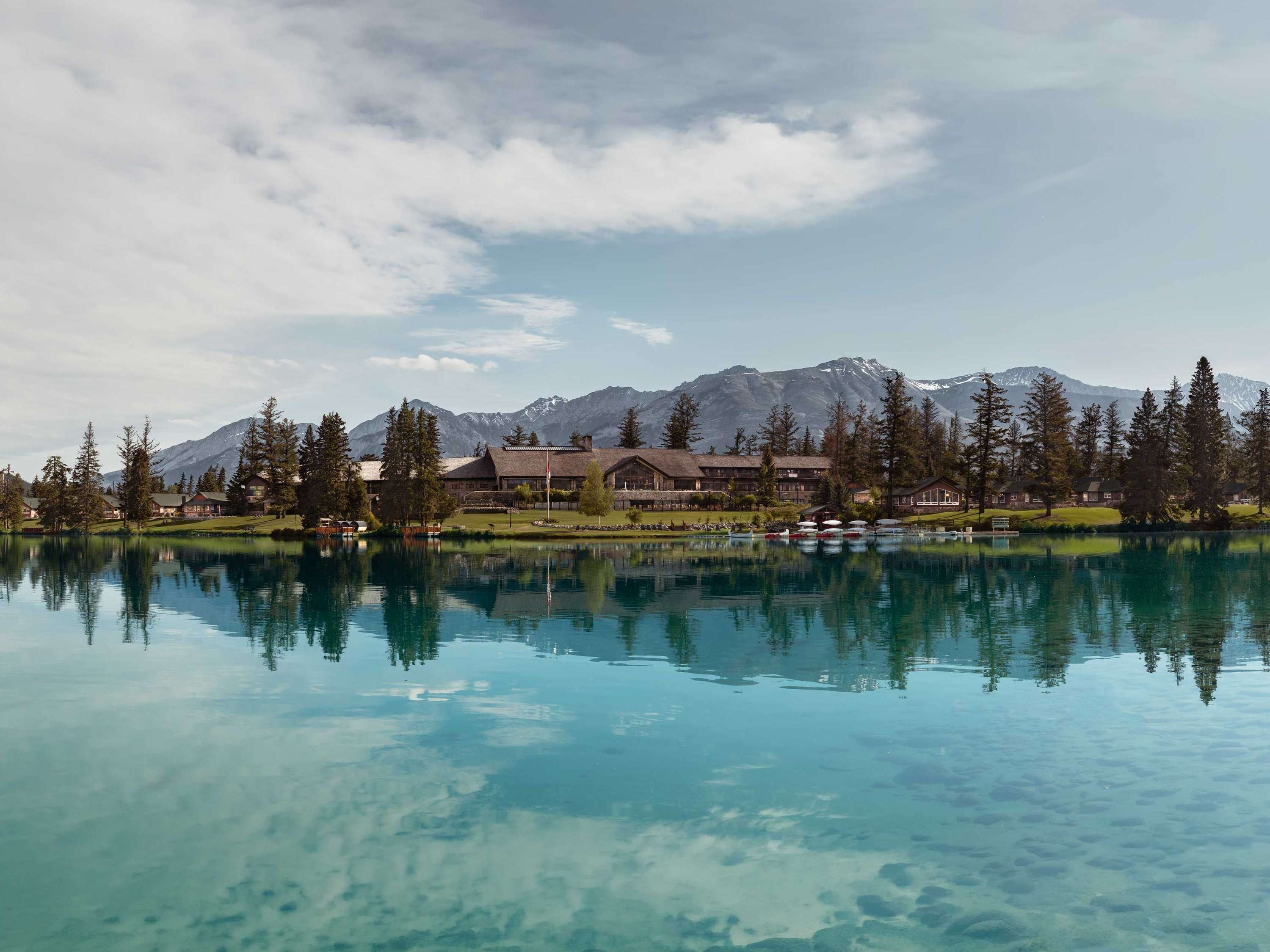 Fairmont Jasper Park Lodge