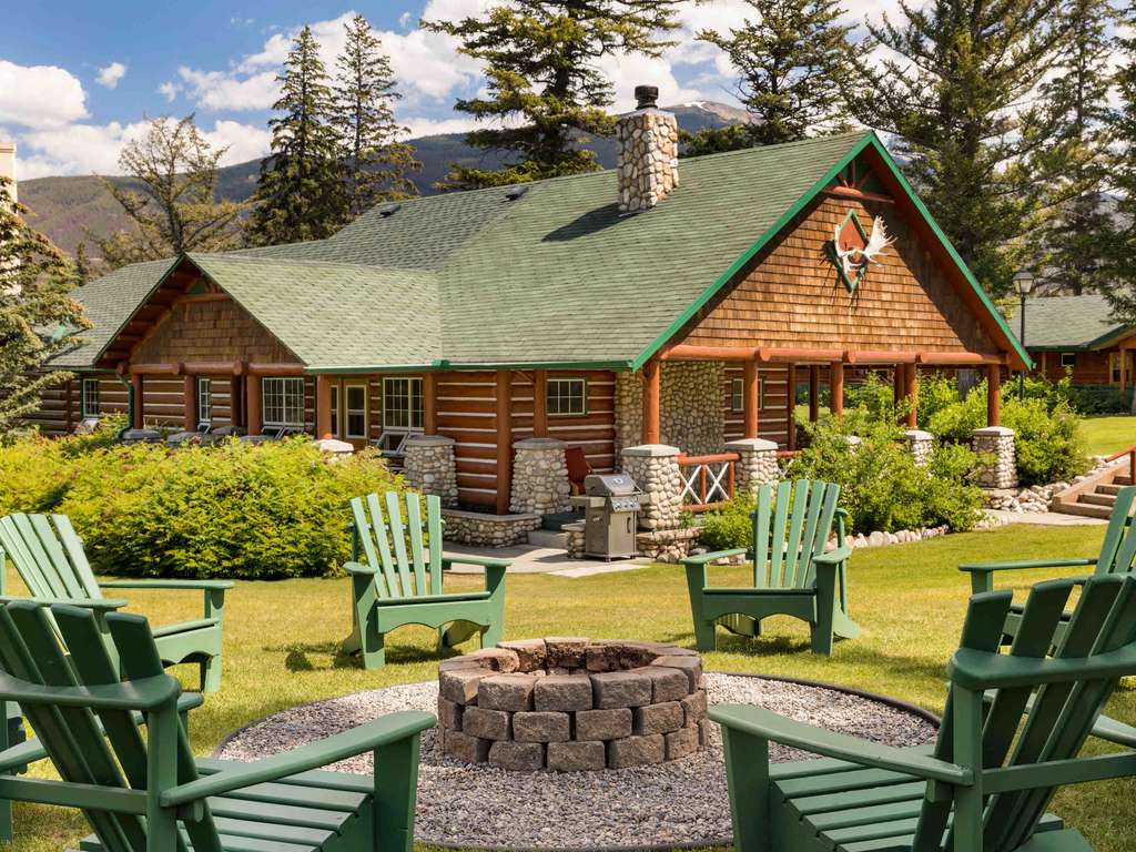 Fairmont Jasper Park Lodge - Image 4