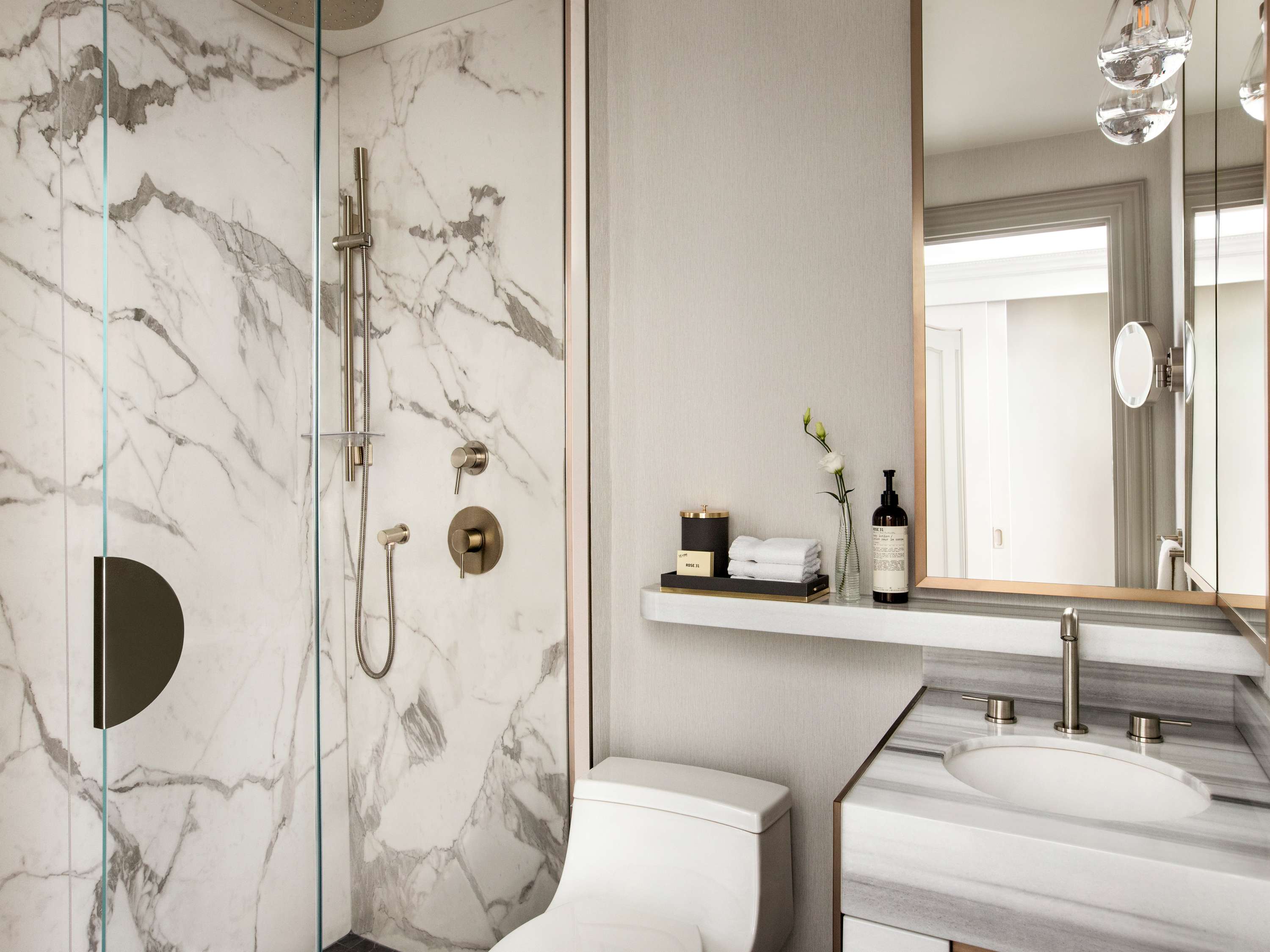 Fairmont Lakeview King