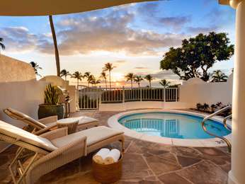 2 BEDROOM OCEANVIEW VILLA 2 King - 1800sf 167sm, gourmet kitchen, private plunge pool