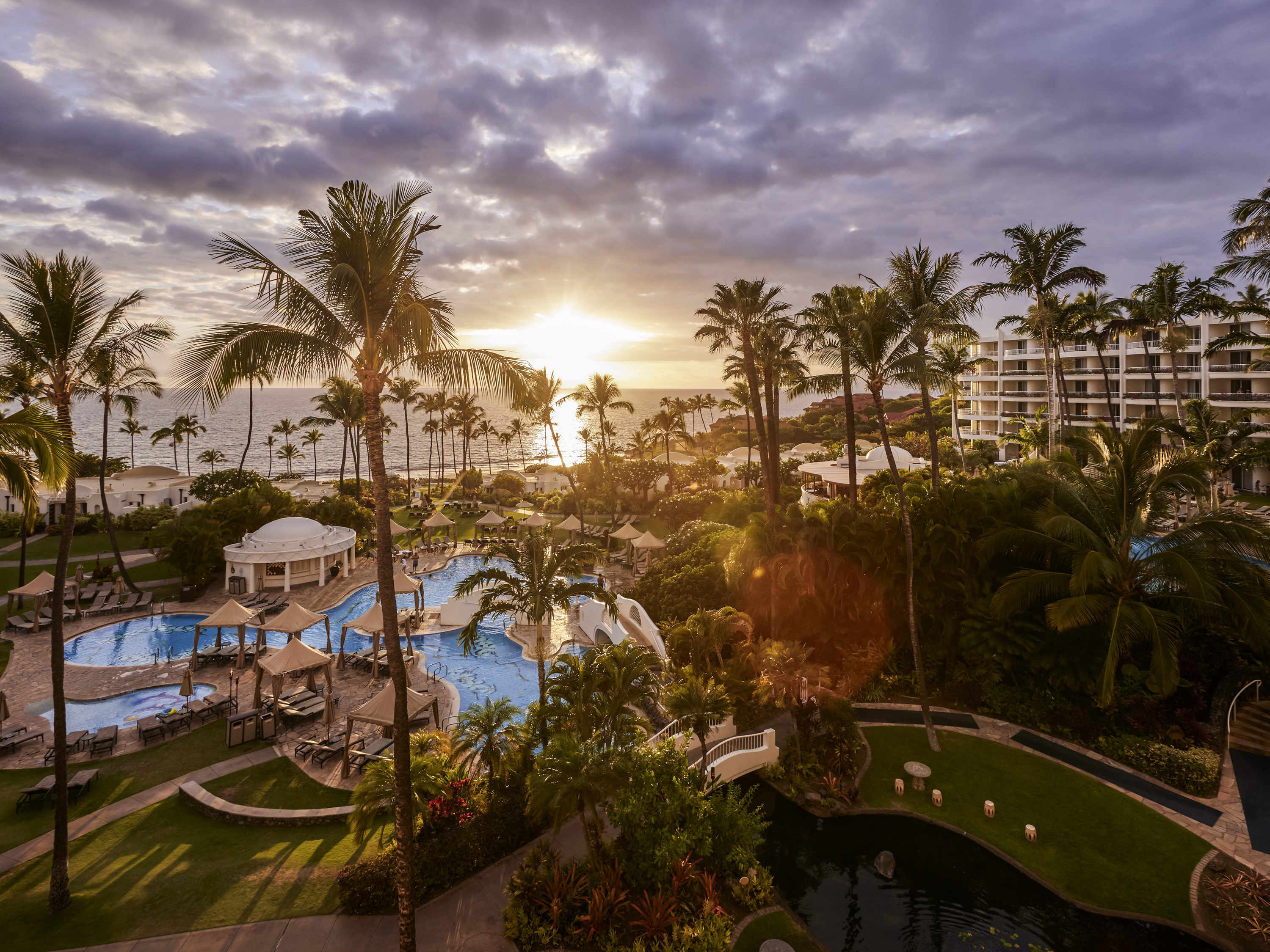 Fairmont Kea Lani, Maui — 24/30