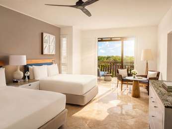 FAIRMONT VIEW 2 Queen- 480SF,44SM, panoramic resort view bath, balcony, tub and shower.