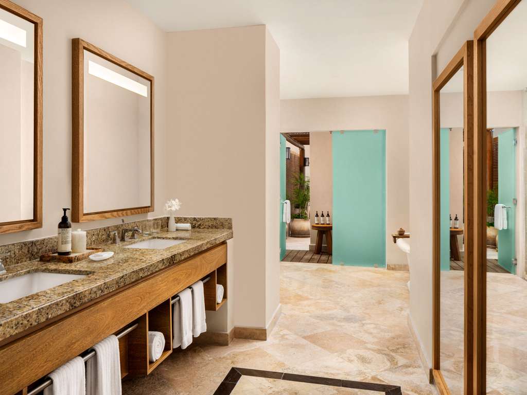 SUITE BAMBU King - 172 m², vue panoramique, terrasse, piscine, service de majordome Balam. — photo 5