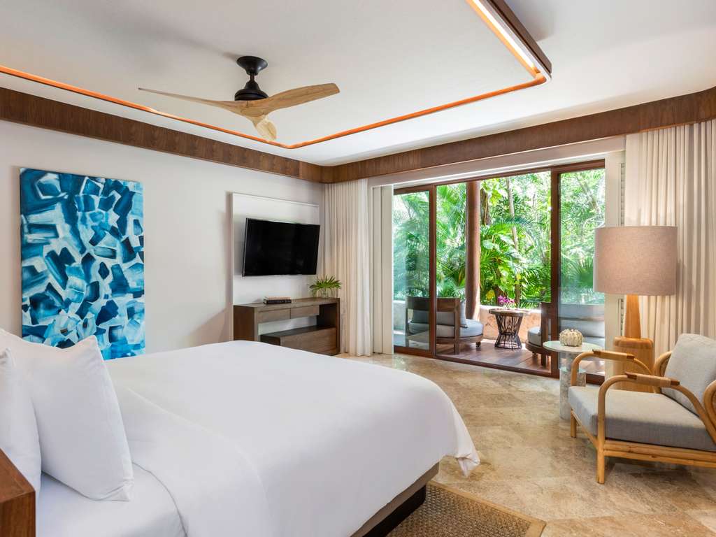 BEACH AREA SUITE King- 103 m², vue lagon ou jardin, terrasse rooftop et Balam Butler. — photo 2