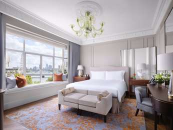 GRAND RIVER SUITE 1 King, 1 Sofa-Bed - 678sf, 63sm. Personal Butler and Separate Living Room