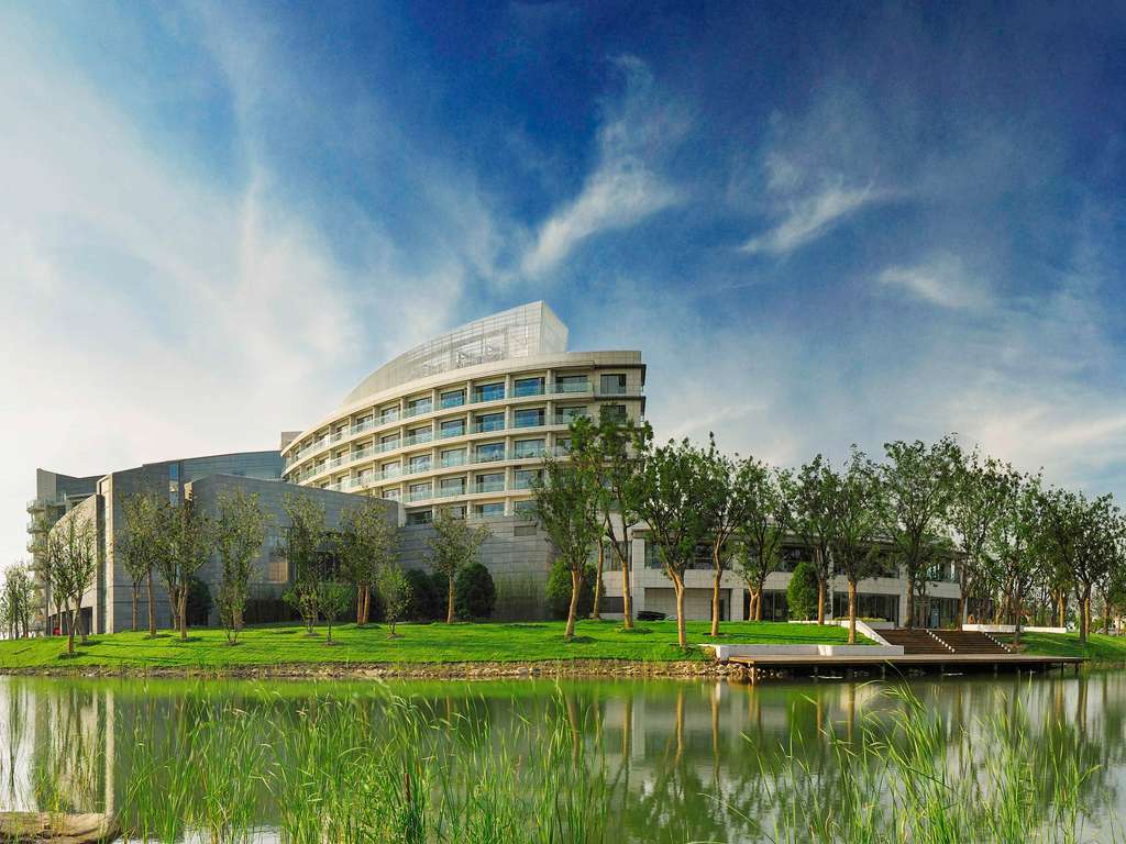 Fairmont Yangcheng Lake - Image 2