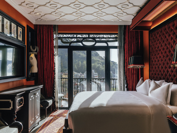 DELUXE SUITE , 1 King Size Bed