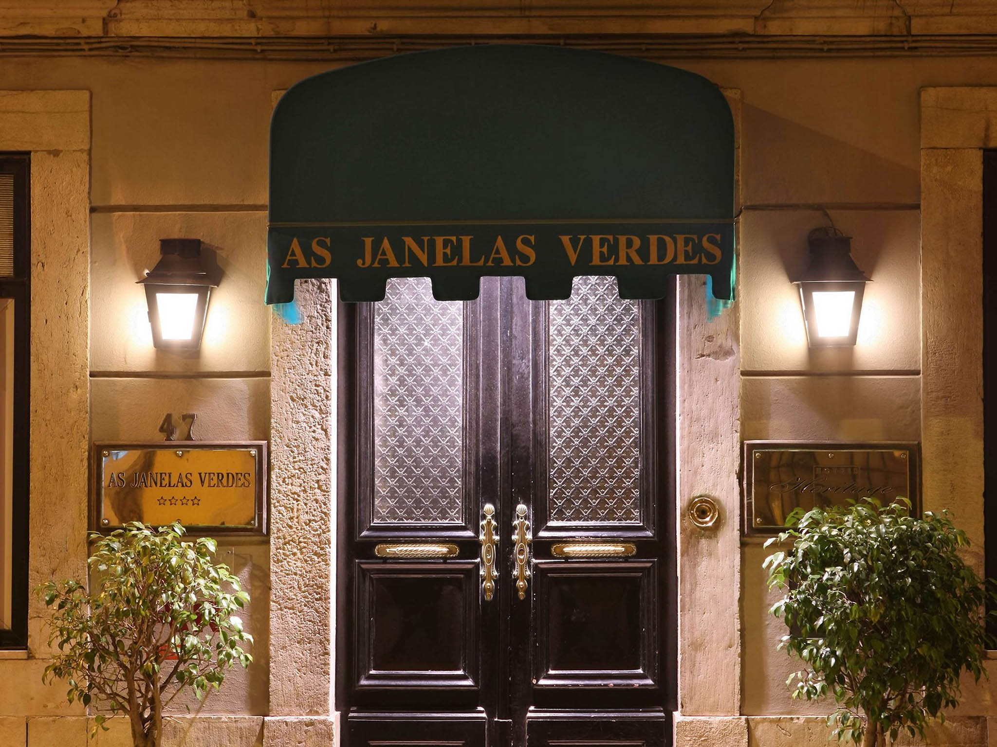 Hotel In Lisbon As Janelas Verdes Boutique Hotel for Home Design Janelas Verdes