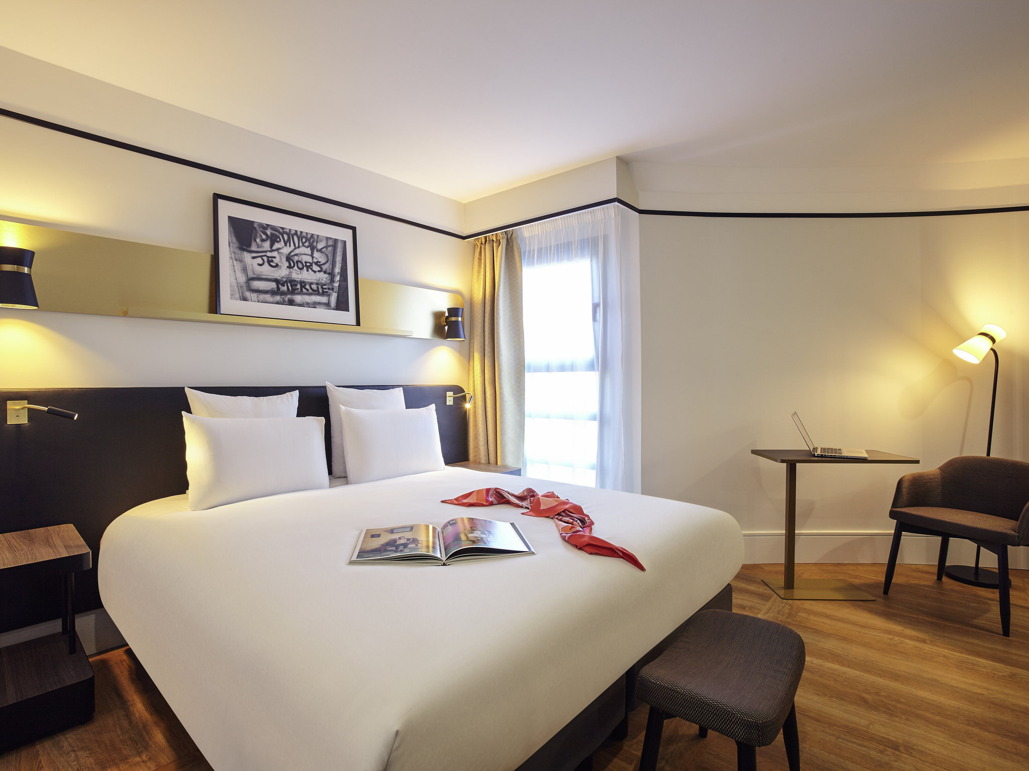 Hôtel à SAINT OUEN  Hotel Mercure Paris SaintOuen
