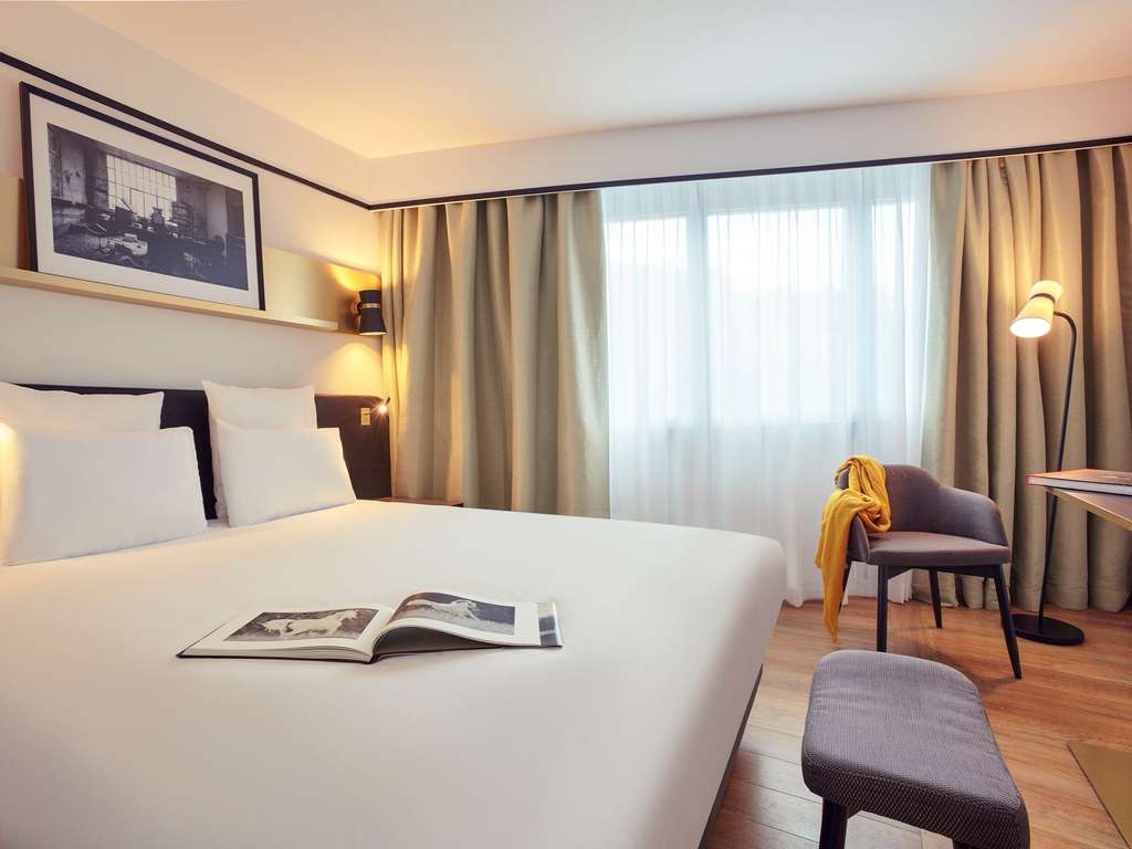 Hotel Mercure Paris Saint-Ouen - Image 2