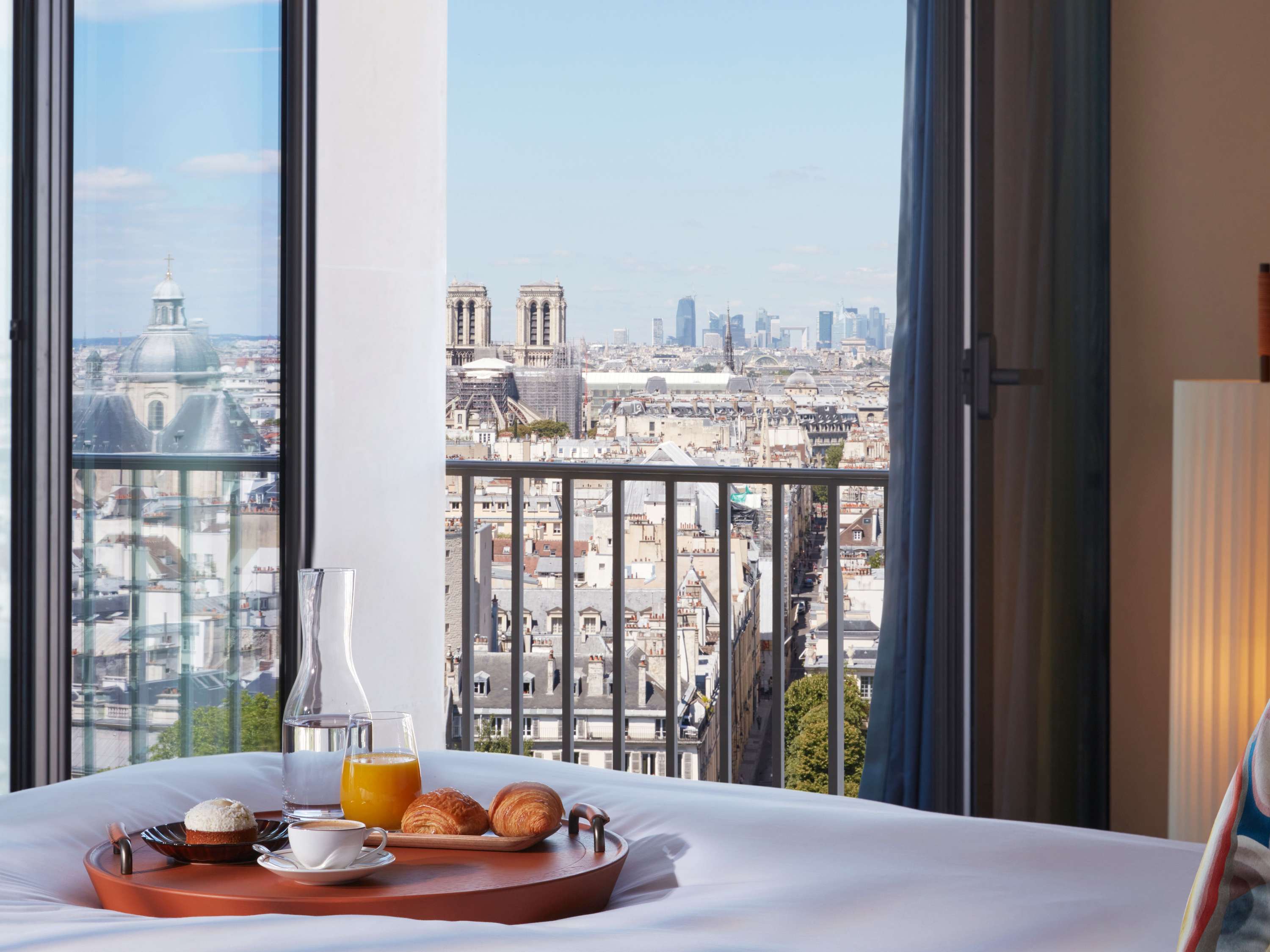 SO PARIS SUITE, 1 King, Suite avec salon séparé, Balcon,  Vues panoramiques sur tout Paris — photo 4
