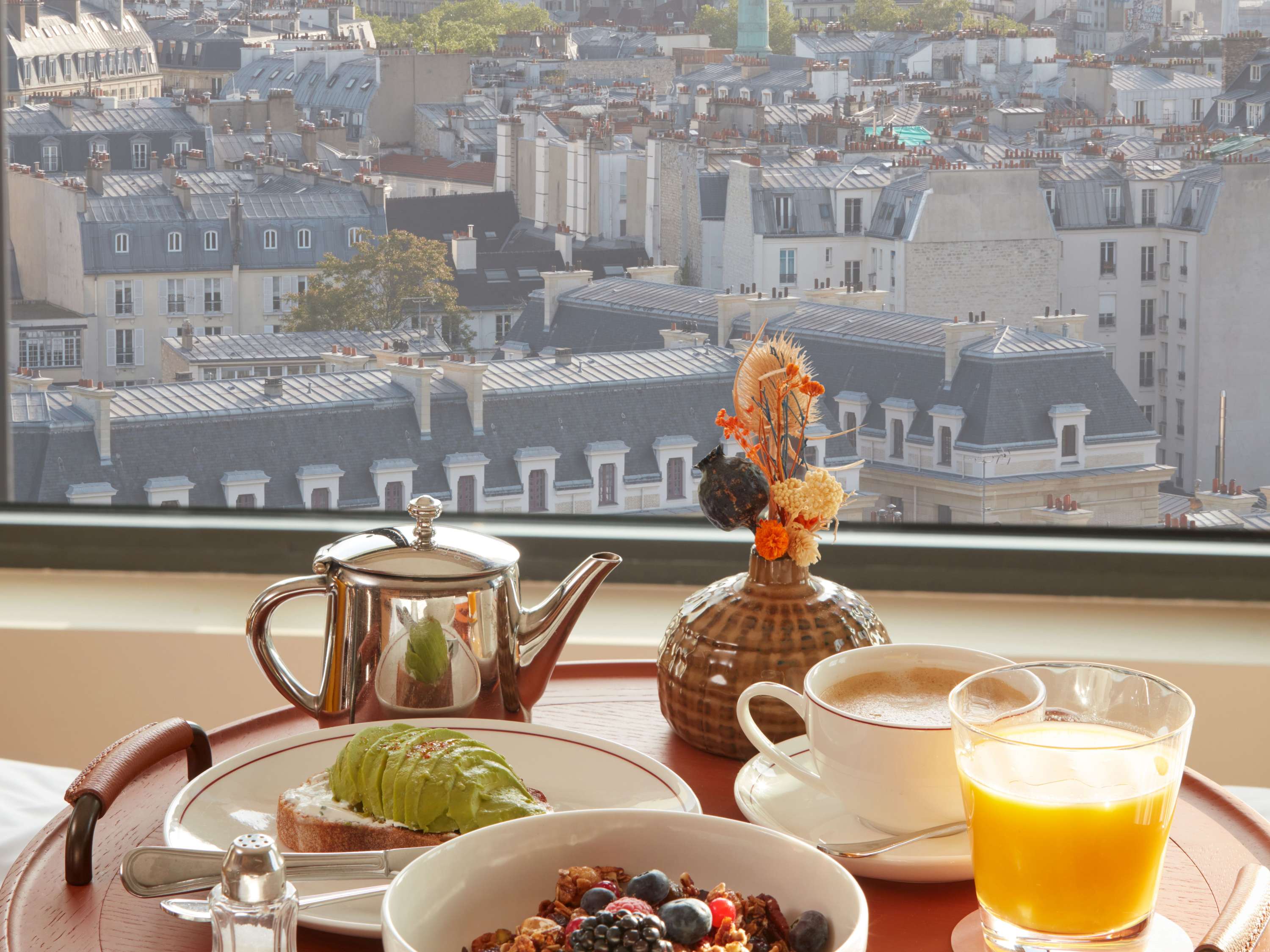 STUDIO BALCONY, 1 King, Junior Suite,  Balcon, Vue sur la Seine et Paris — photo 5
