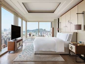 Premier Room City and Sea View