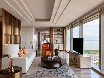 Ambassador Suite