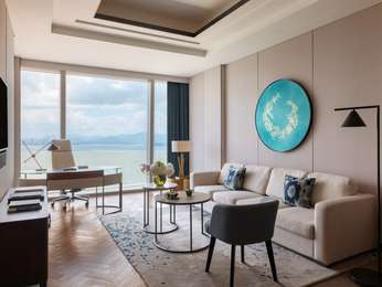 Metropolitan Suite Sea View