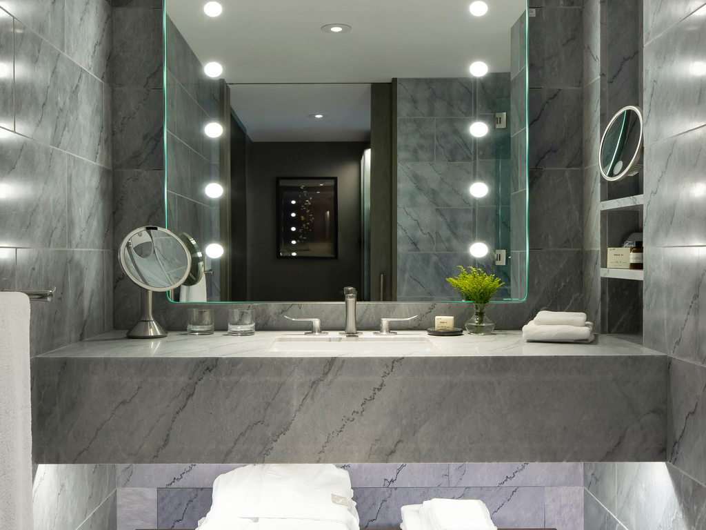 FAIRMONT GOLD 2 QUEEN - 44 m², 10e étage, 2 balcons, accès au salon, petit déjeuner — photo 4