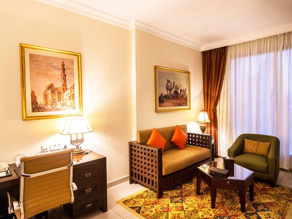 Photo - Mercure Dubai Barsha Heights Hotel Suites And Apartments