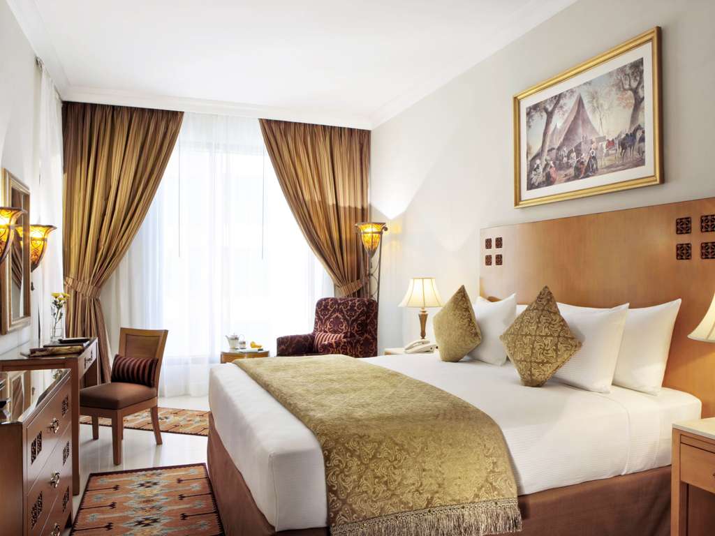 Photo - Mercure Dubai Barsha Heights Hotel Suites And Apartments