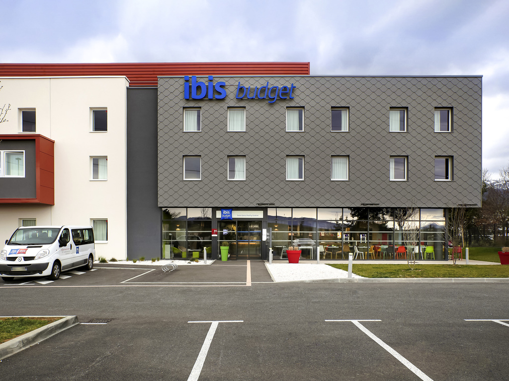 ibis budget Saint-Genis-Pouilly Genève - Image 1