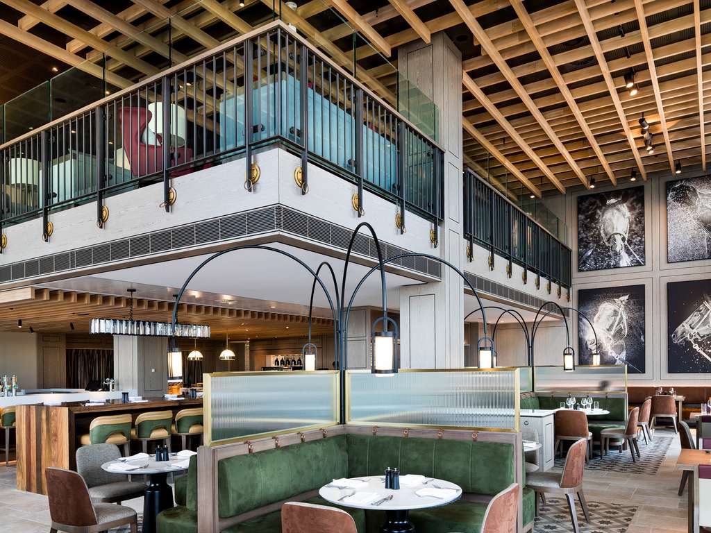 NEWMARKET ROOM WARWICK FARM Restaurants by Accor