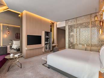 Deluxe Room, photo 4