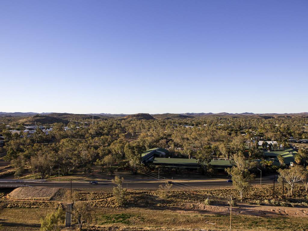 Mercure Alice Springs Resort - Image 4